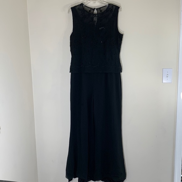Adrianna Papell Occasions 12 Jewel Embellished Silk Wide Leg Jumpsuit. - Picture 1 of 16